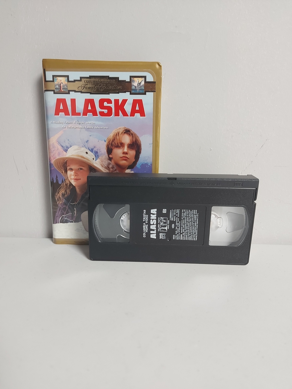 Alaska VHS Clamshell Gold Edition (1996) Columbia TriStar Family Collection Vint